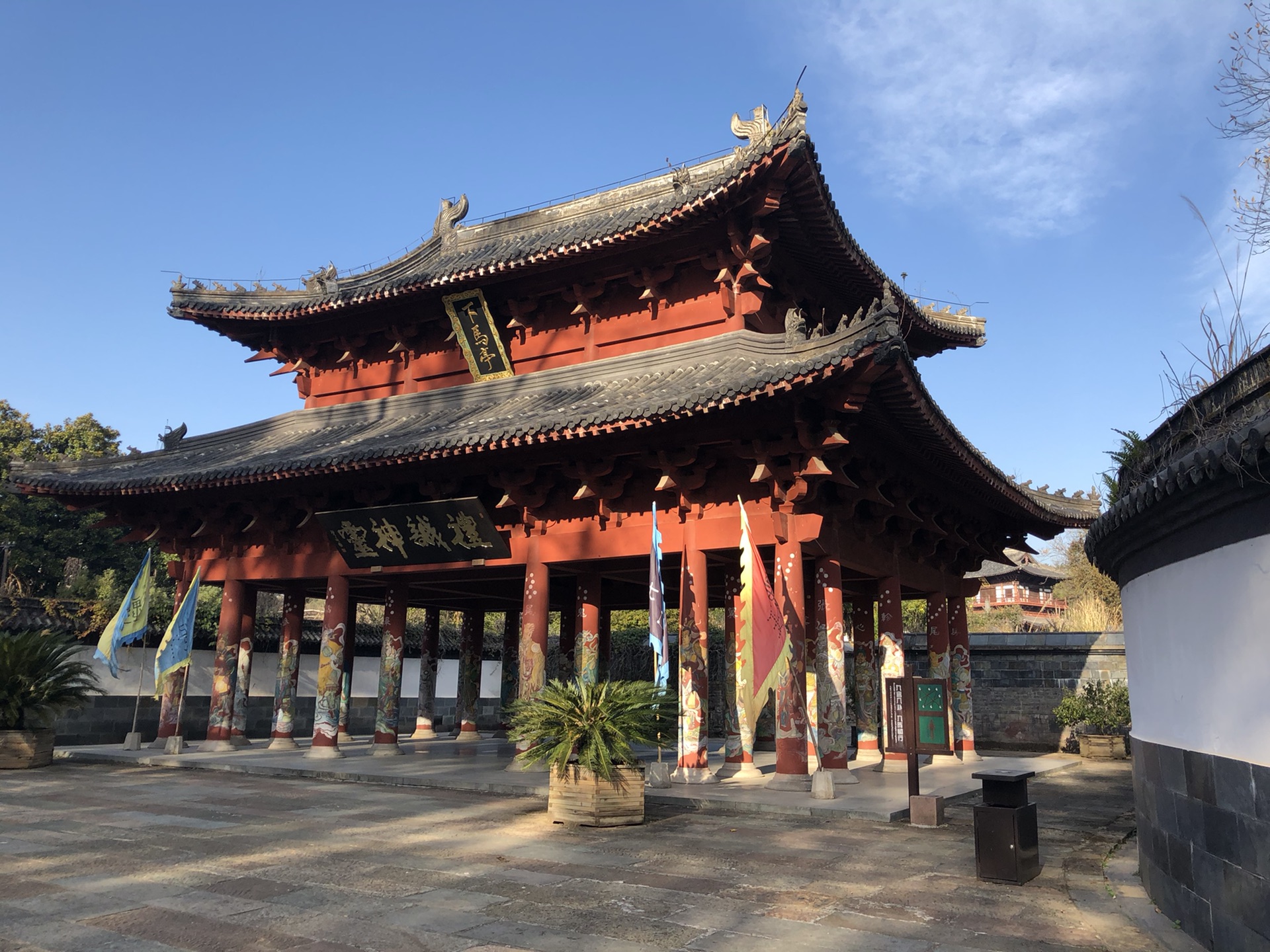 2025龙虎山漫游手册：藏在丹霞里的道文化，附超全门票与行程攻略,1000019676.jpg,户外,龙虎山,自驾游,山水文化,江西龙虎山,江西,第4张